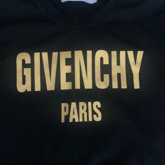 Givenchy Paris tshirt - Picture 2 of 3